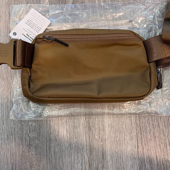 NWT Allspice lululemon Everywhere Belt Bag EBB (1L) - Picture 8 of 12